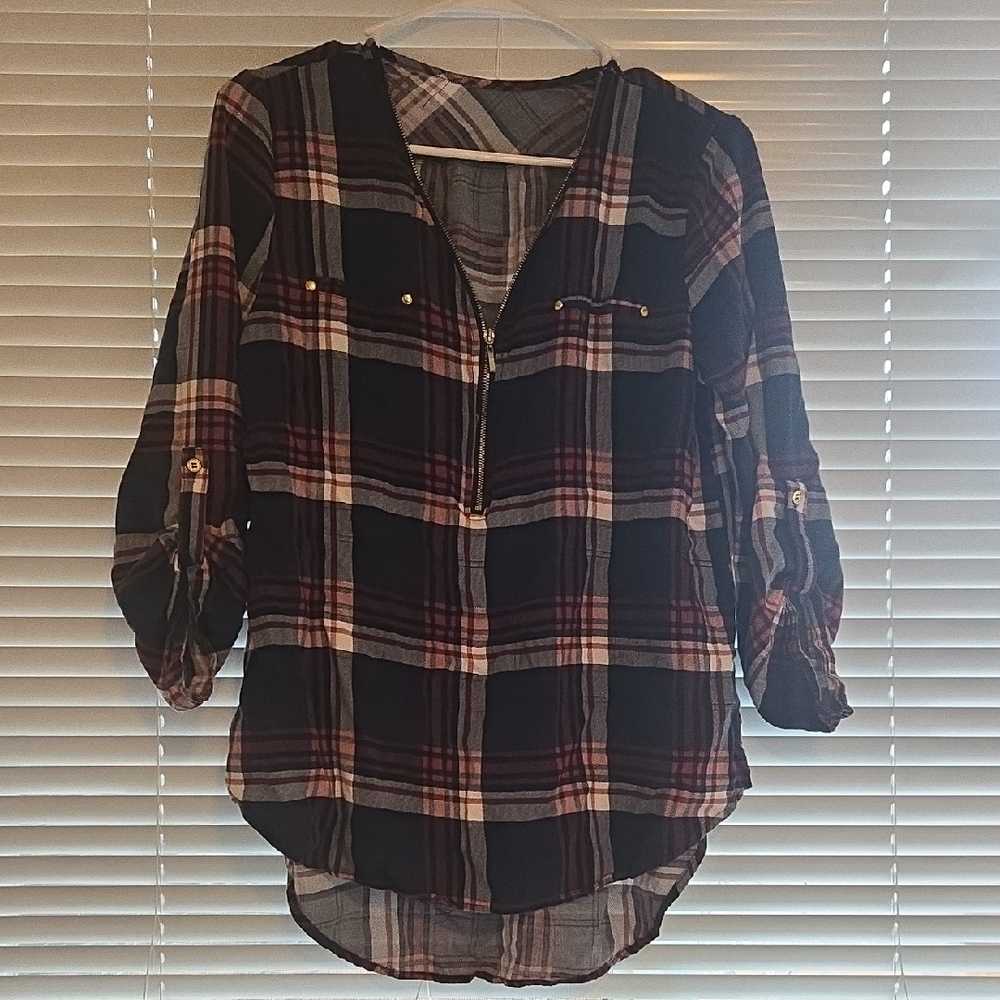 Plaid Women's Top - Black and Red